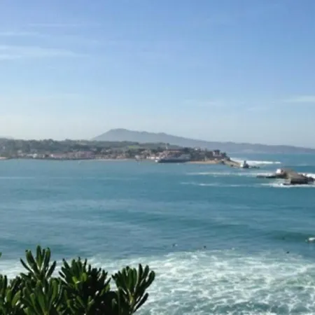 D'erromardie à 300m : Maison Basque Avec Terrasse, 3 Et Parking - Fr-1-4-589 * Saint-Jean-de-Luz