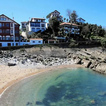 Appartamento D'erromardie à 300m : Maison Basque Avec Terrasse, 3 Et Parking - Fr-1-4-589 *