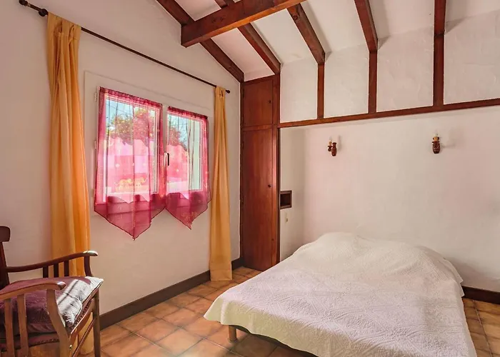 Apartman D'erromardie A 300m : Maison Basque Avec Terrasse, 3 Et Parking - Fr-1-4-589 Saint-Jean-de-Luz